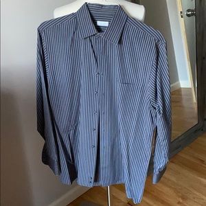 Mazzoni Men’s Grey Striped Shirt